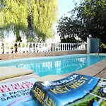 Alcaria Pool House * Altura